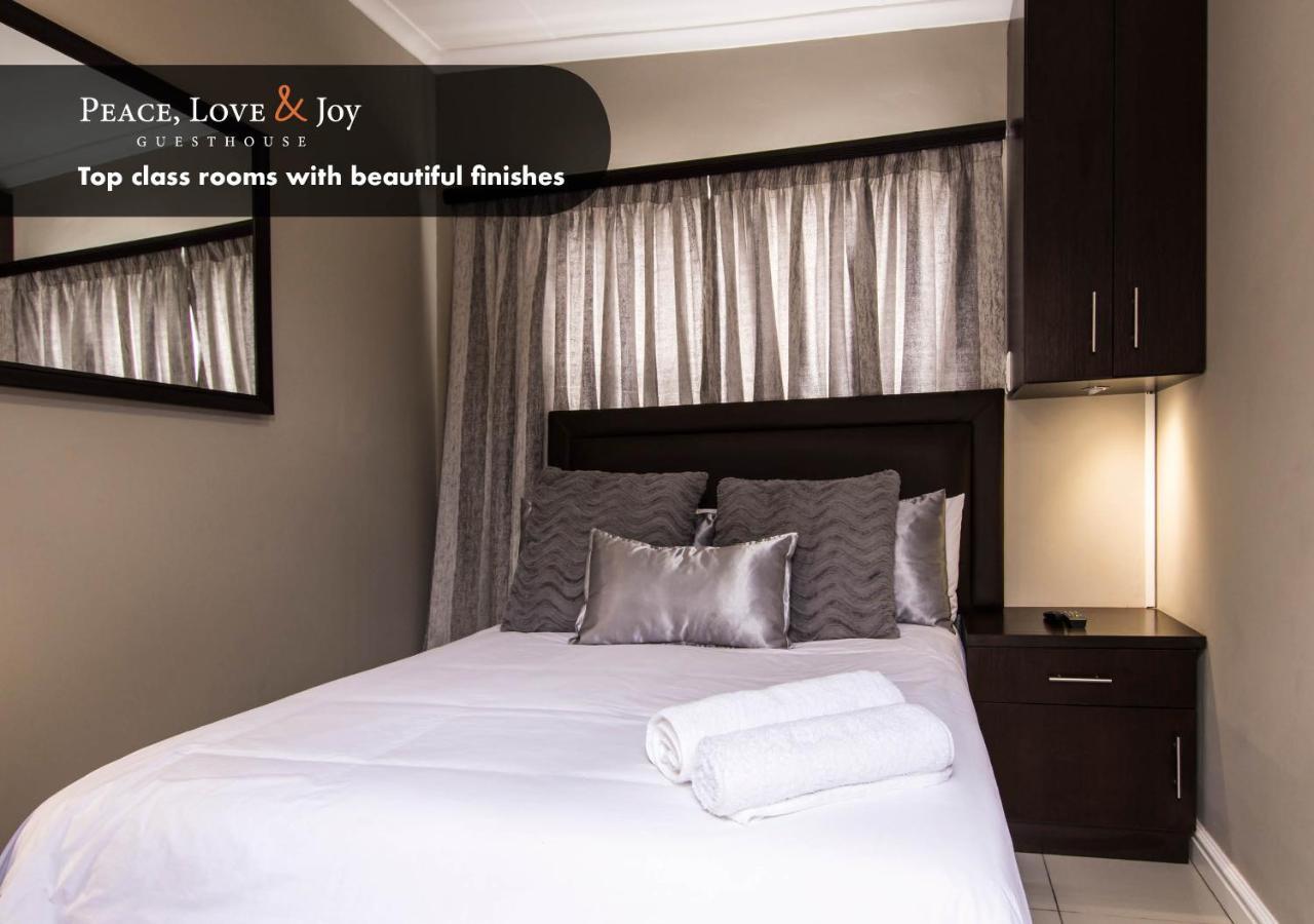 Peace Love And Joy Self Catering Units Hotell Port Elizabeth Eksteriør bilde