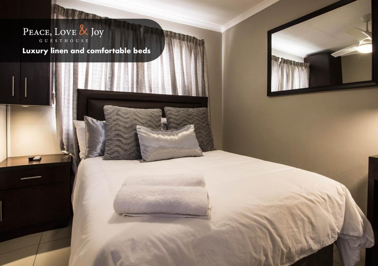 Peace Love And Joy Self Catering Units Hotell Port Elizabeth Eksteriør bilde