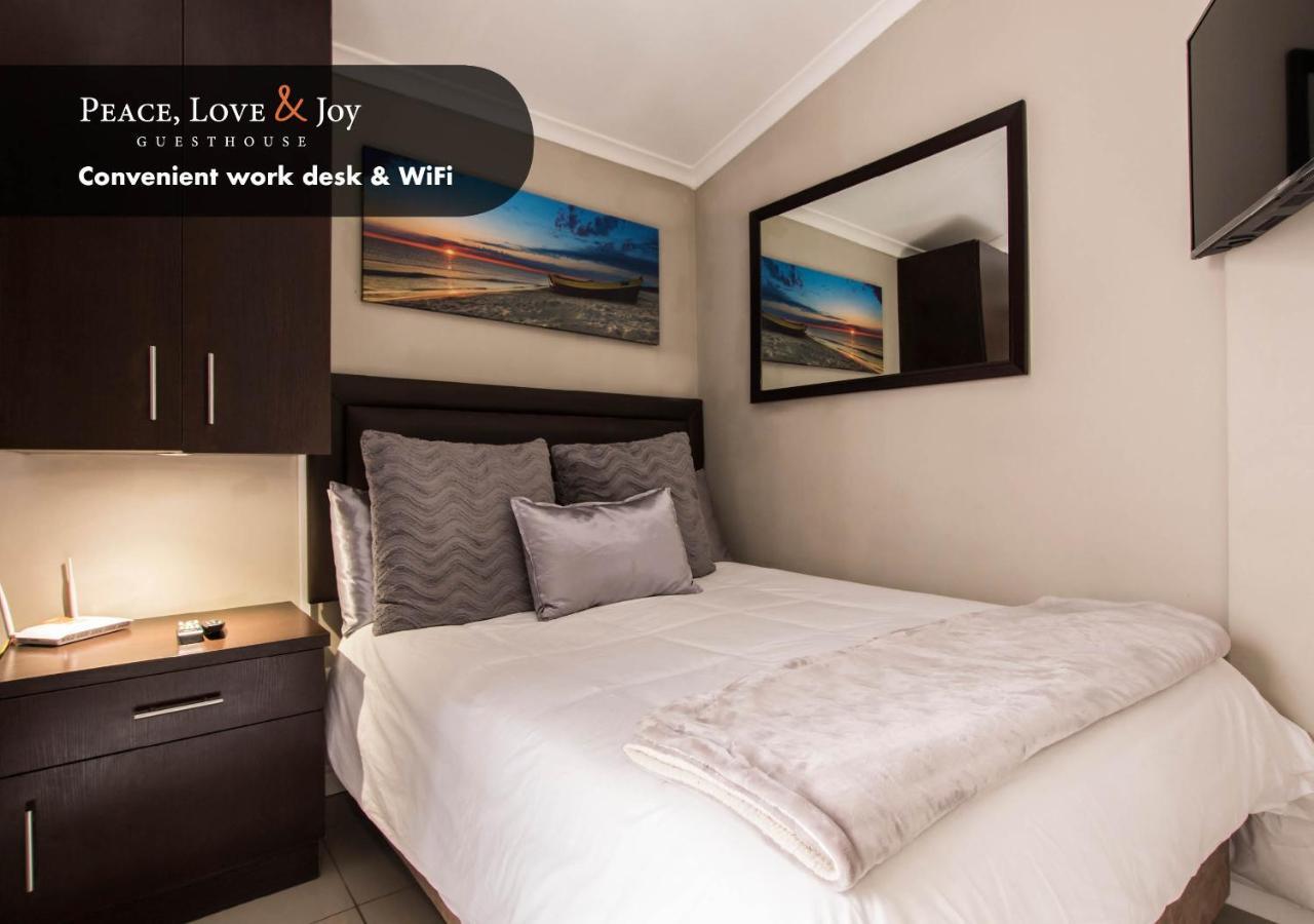 Peace Love And Joy Self Catering Units Hotell Port Elizabeth Eksteriør bilde